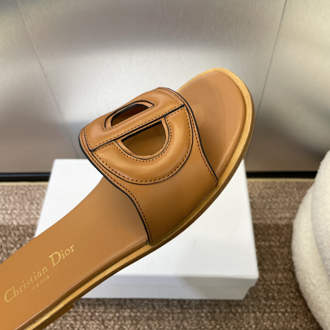 Dior D-Club Slide - FashionPlug