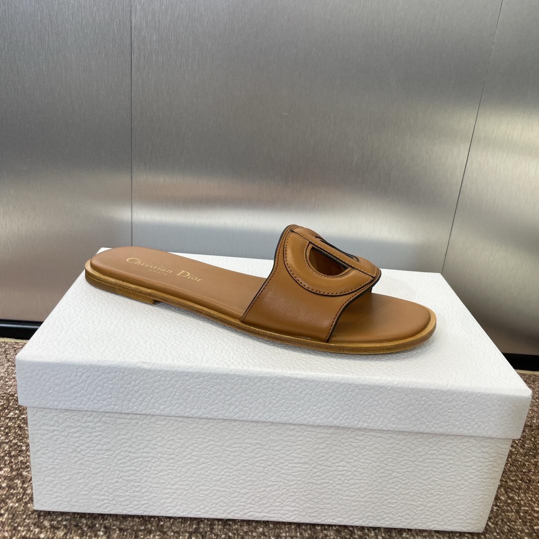 Dior D-Club Slide - FashionPlug