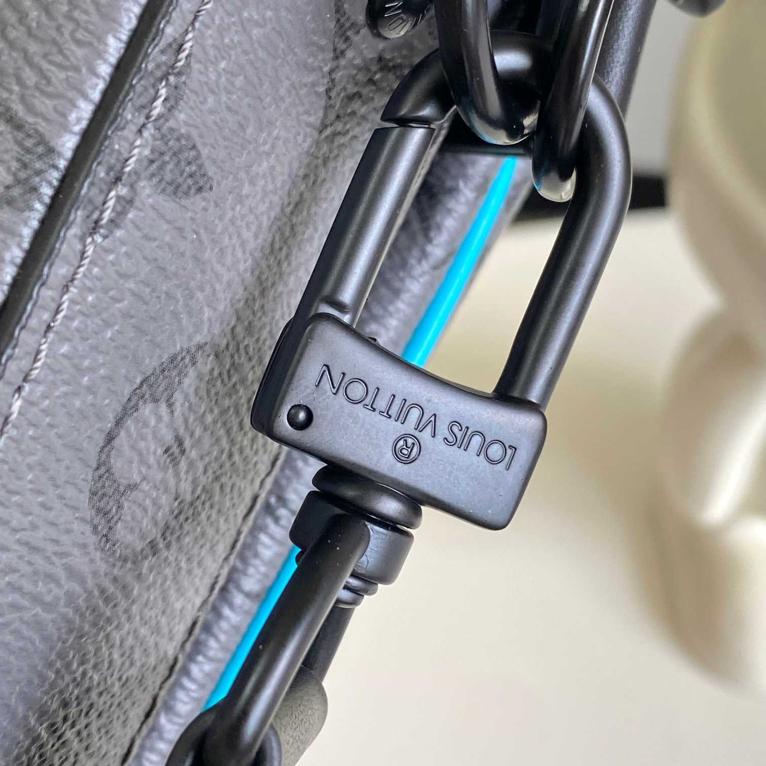 Louis Vuitton Trio Messenger  M11648 - FashionPlug