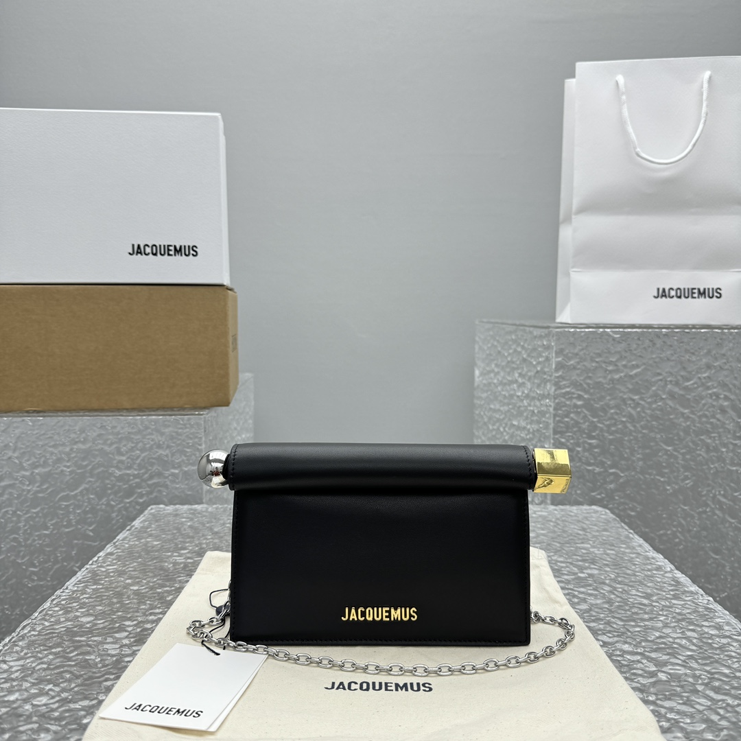 Jacquemus La Petite Pochette Rond Carré Cross Body Bag (20×7×14cm) - FashionPlug