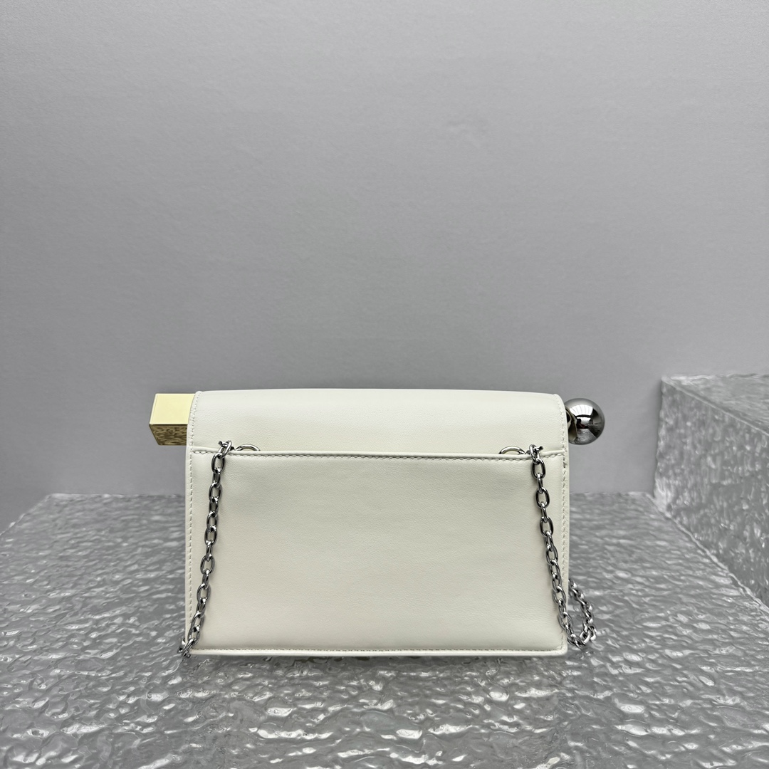 Jacquemus La Petite Pochette Rond Carré Cross Body Bag (20×7×14cm) - FashionPlug