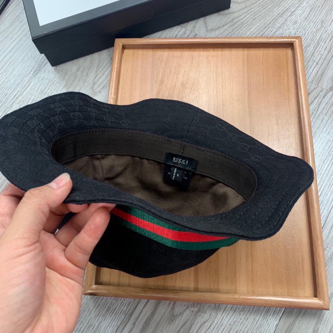 Gucci GG Bucket Hat - FashionPlug