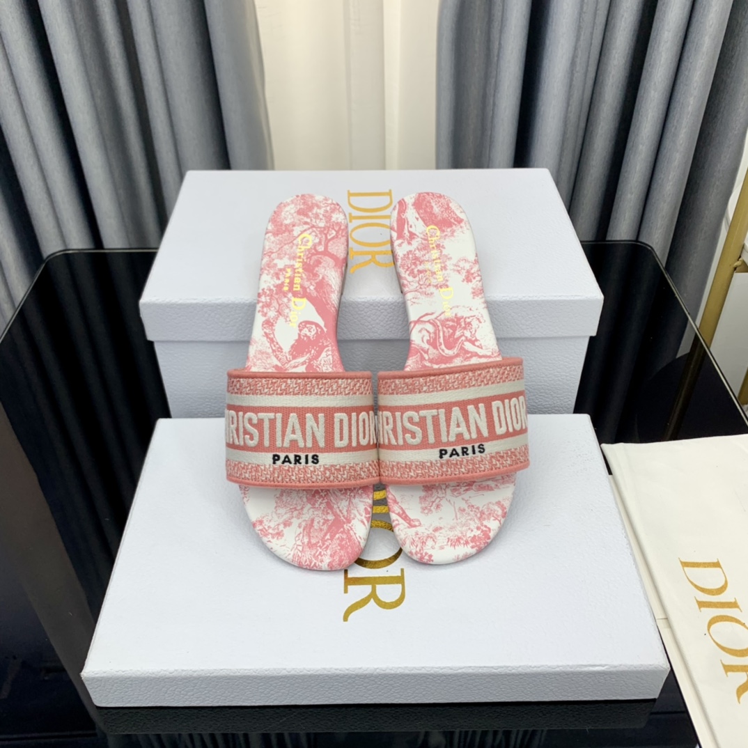 Dior Dioriviera Dway Slide - FashionPlug