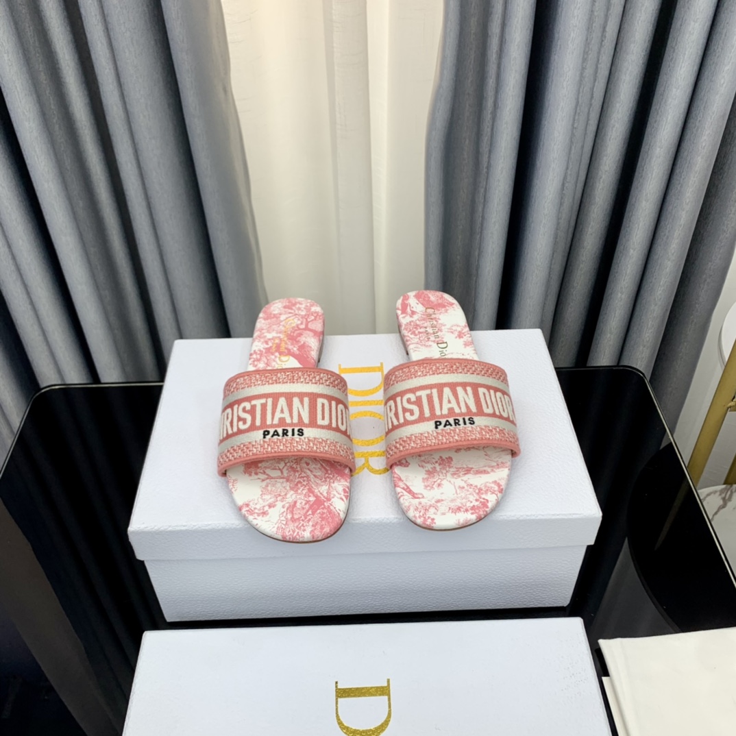 Dior Dioriviera Dway Slide - FashionPlug