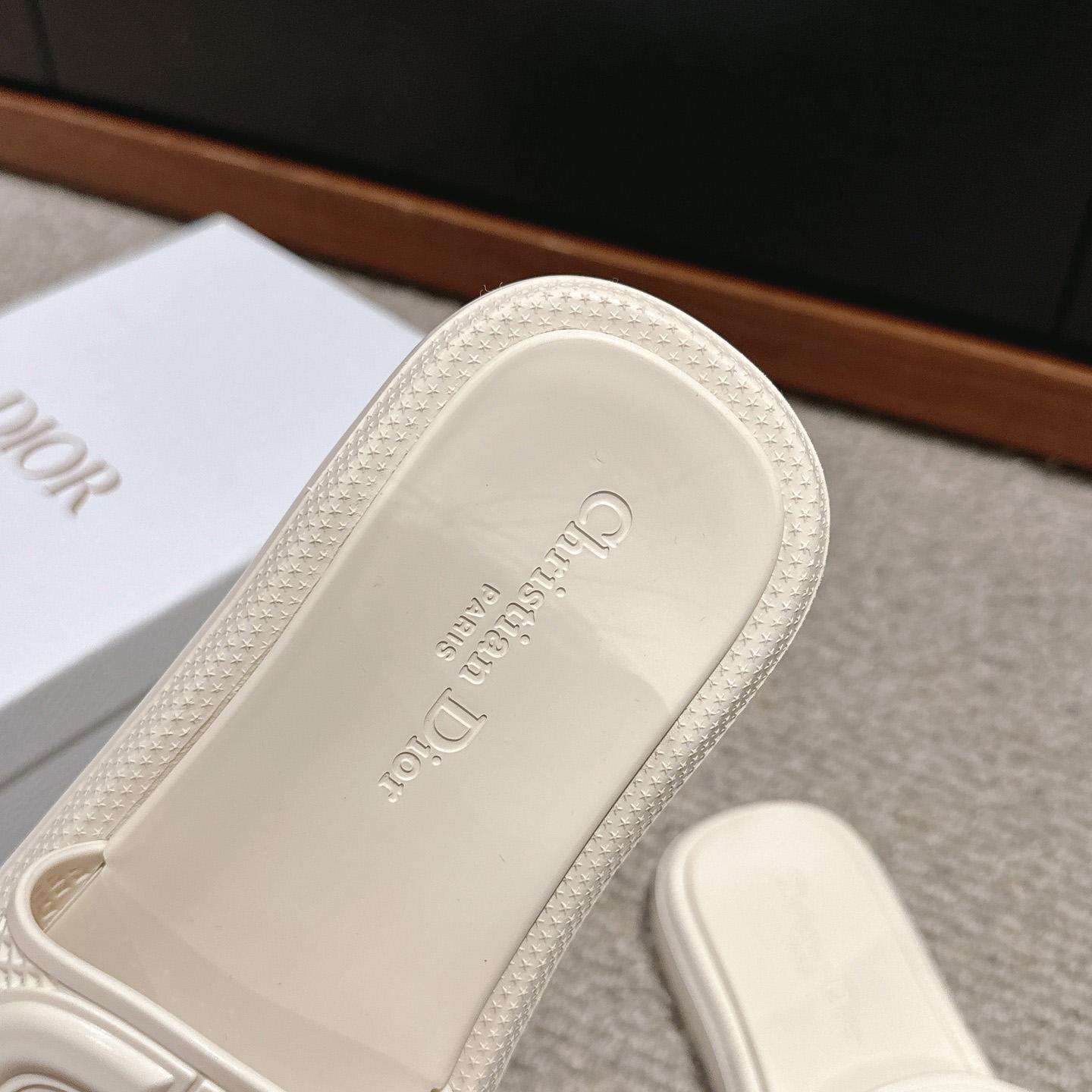 Dior Dioriviera D-Club Slide - FashionPlug