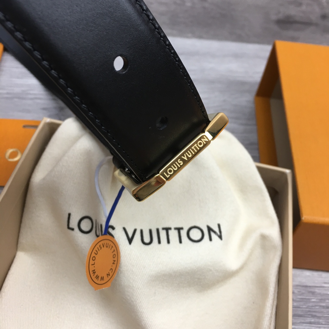 Louis Vuitton 35mm Leather Belt - FashionPlug