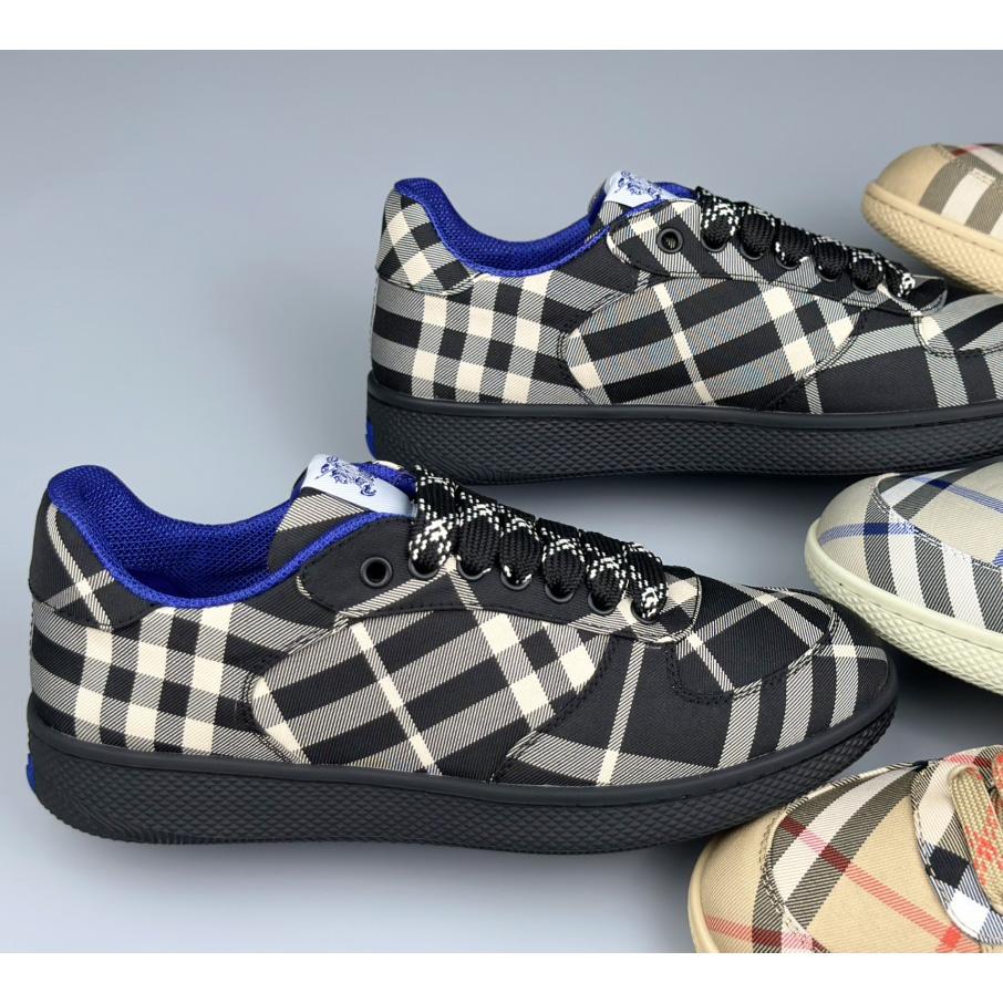 Burberry Check Terrace Sneakers - FashionPlug
