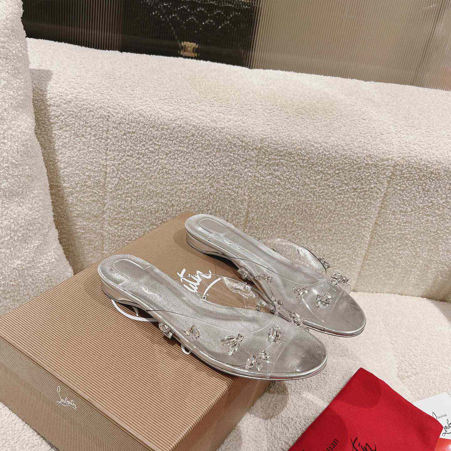 Christian Louboutin Degraqueenie Mule - FashionPlug