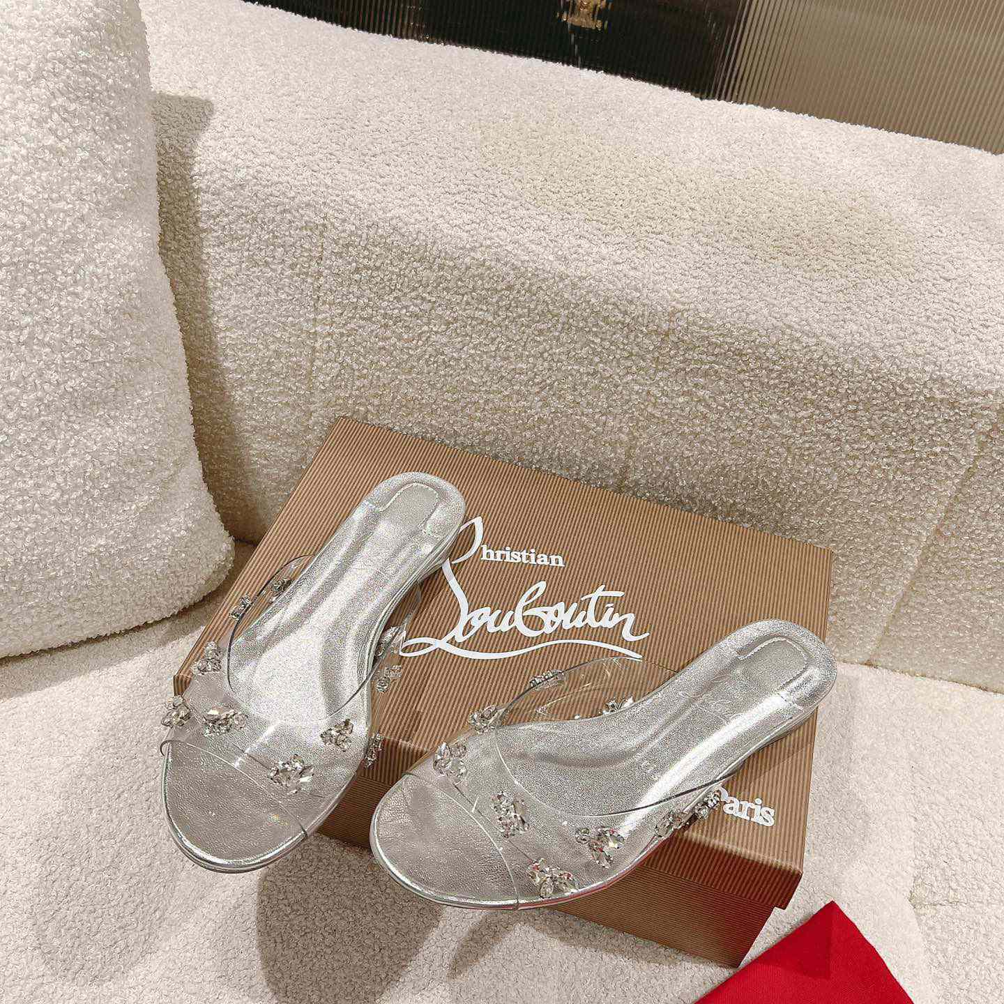 Christian Louboutin Degraqueenie Mule - FashionPlug