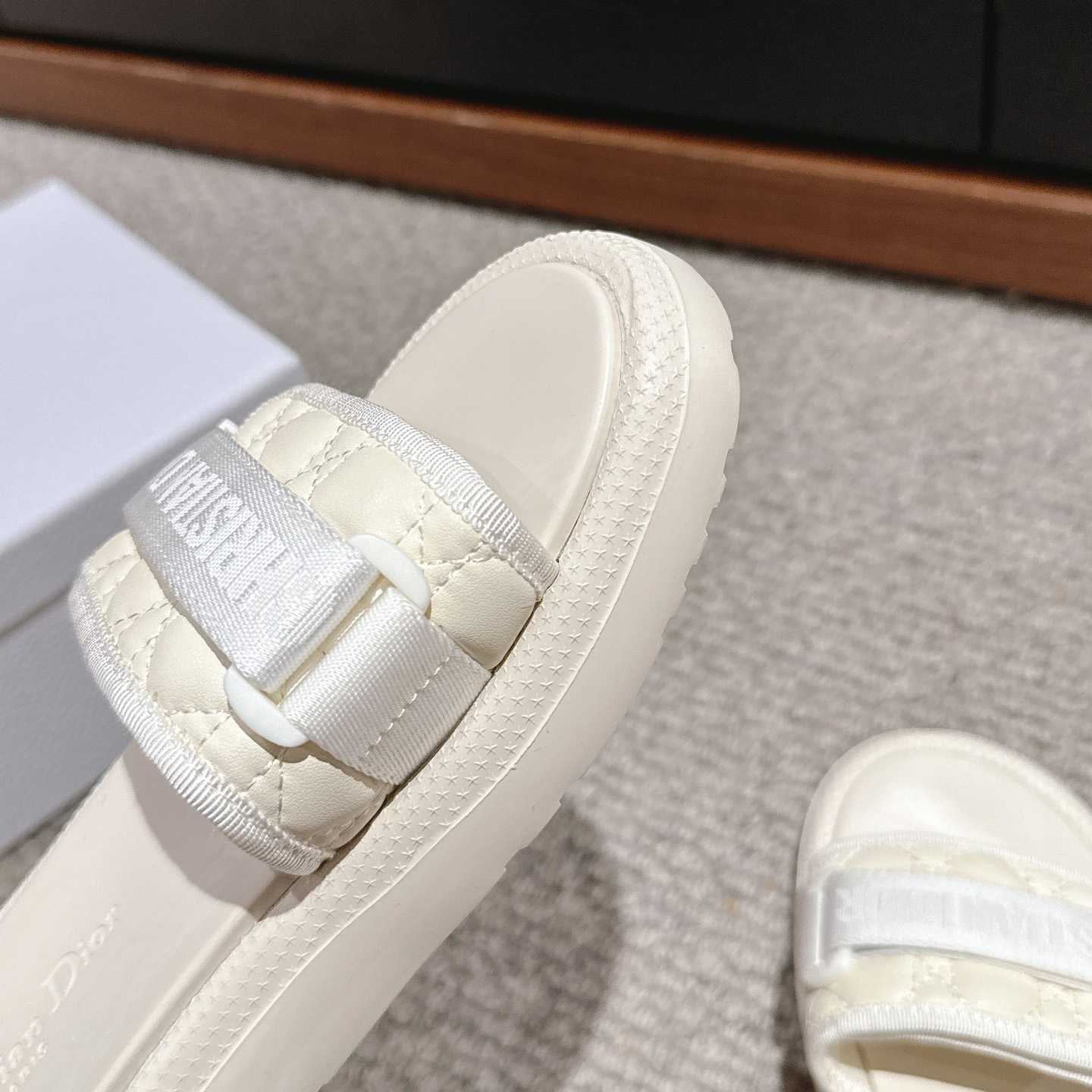 Dior Dioriviera Dio(r)evolution Slide - FashionPlug