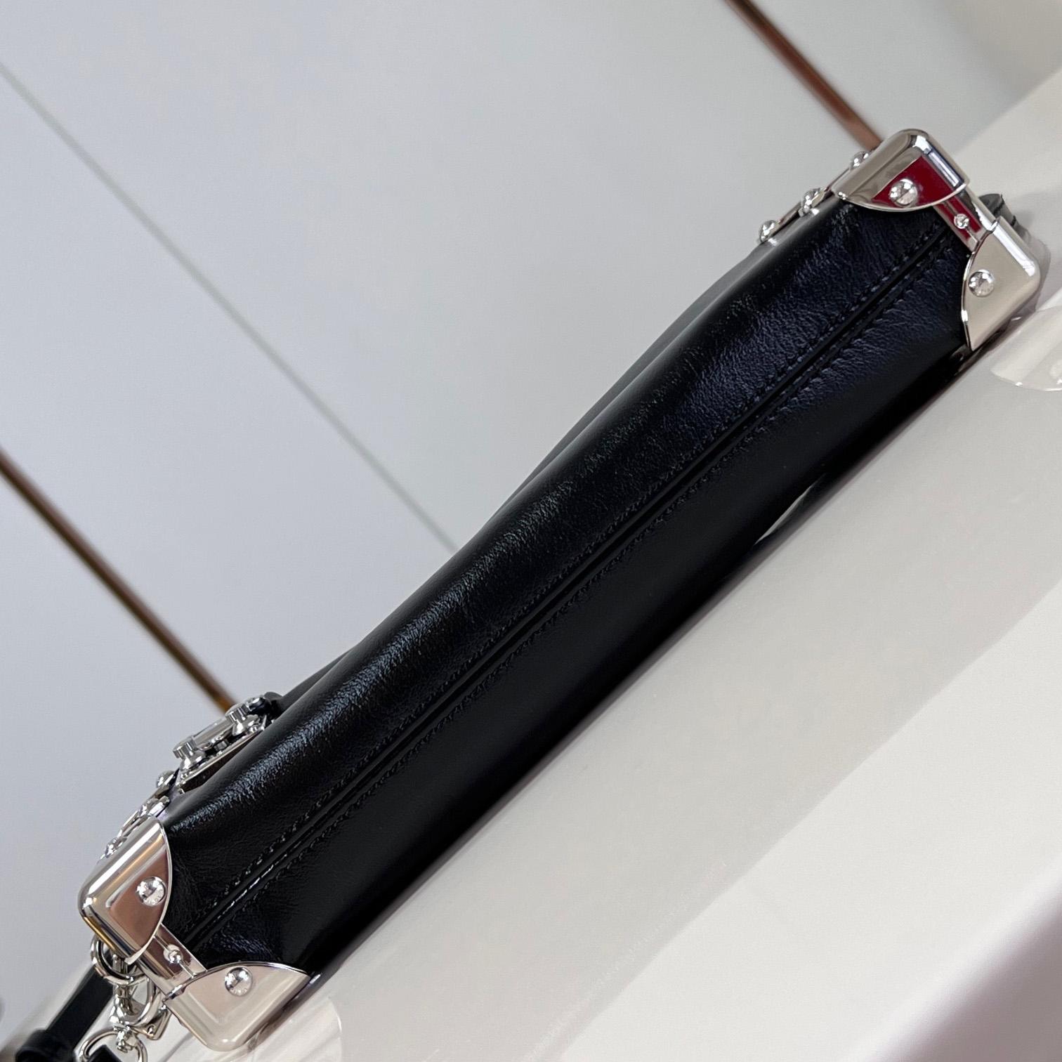 Louis Vuitton Slim Trunk  M25445 - FashionPlug