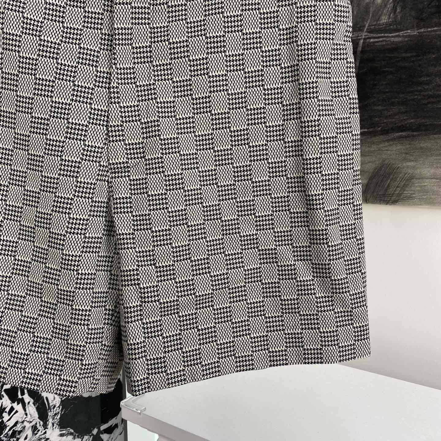 Louis Vuitton Damier Hounds Tooth Slim Wool Shorts - FashionPlug