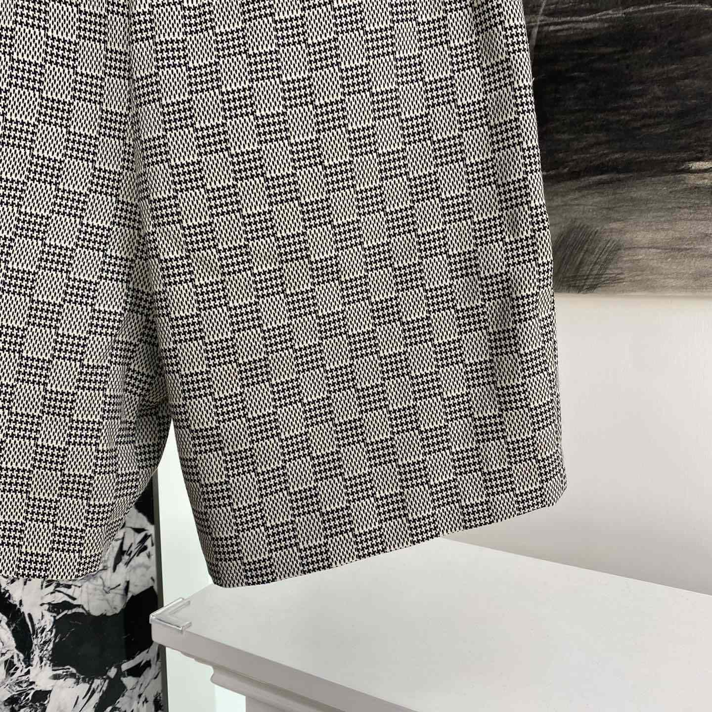 Louis Vuitton Damier Hounds Tooth Slim Wool Shorts - FashionPlug
