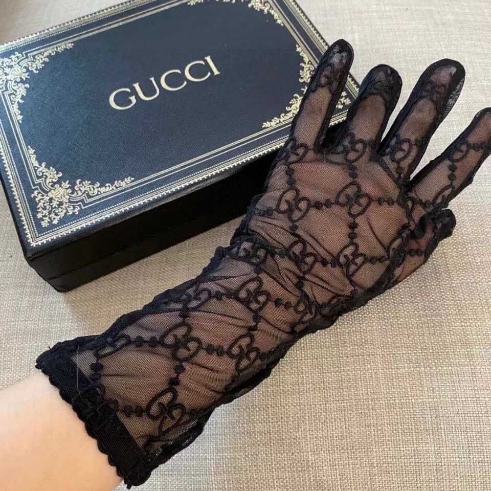 Gucci Tulle Gloves With GG Motif - FashionPlug