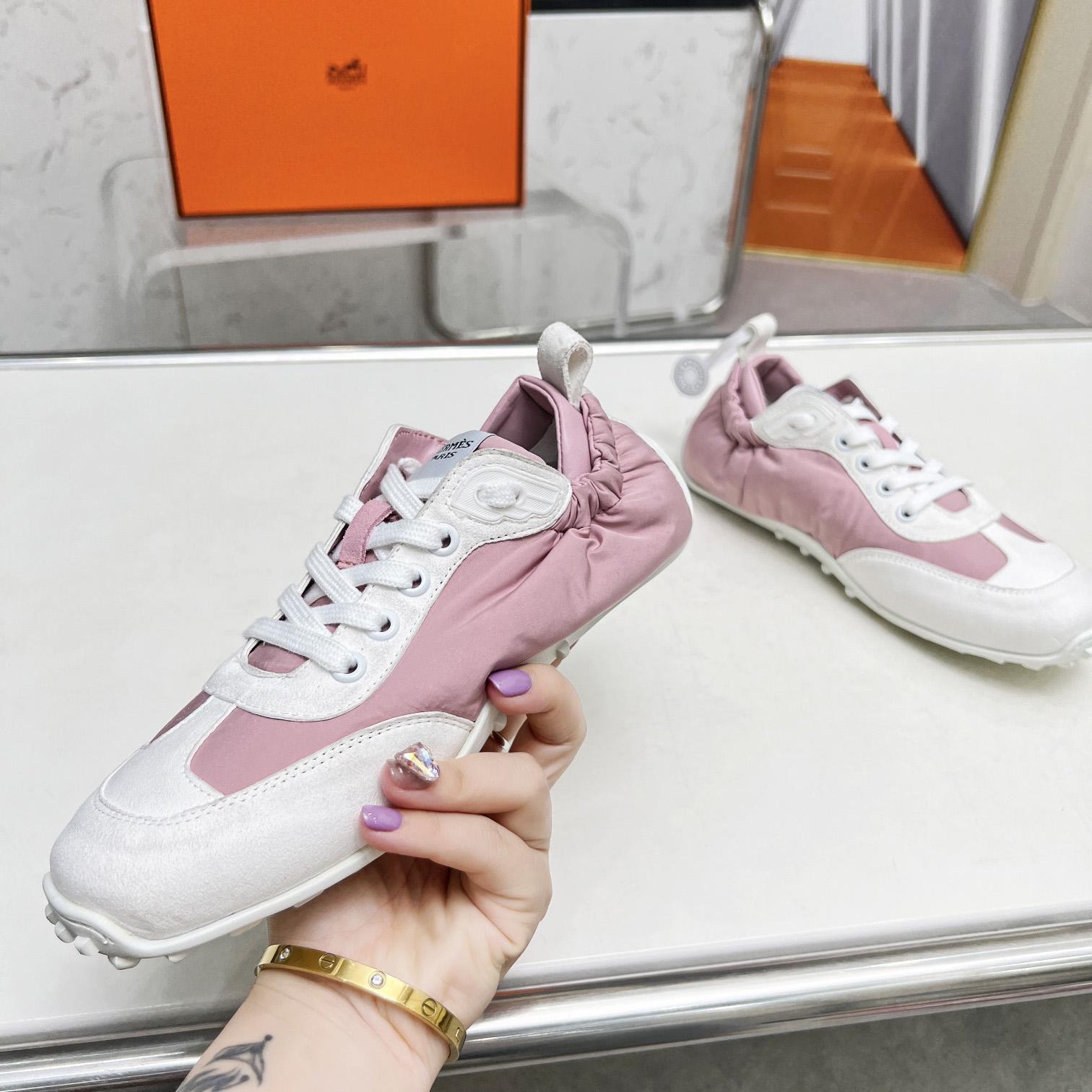 Hermes In Sneaker - FashionPlug