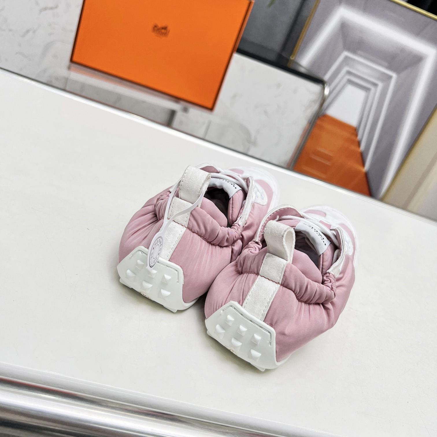 Hermes In Sneaker - FashionPlug