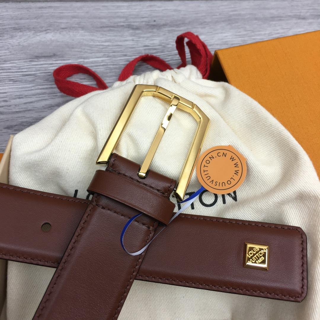 Louis Vuitton 35mm Leather Belt - FashionPlug