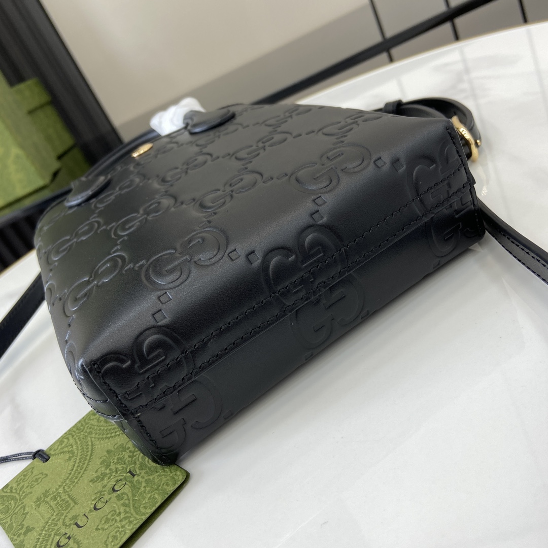 Gucci GG Super Mini Bag With Strap - FashionPlug
