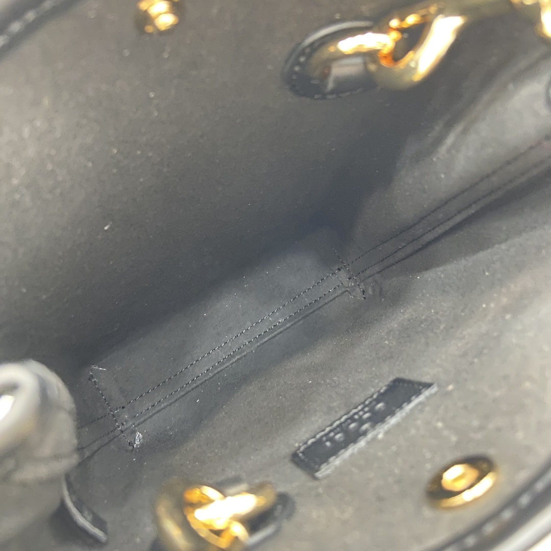 Gucci GG Super Mini Bag With Strap - FashionPlug