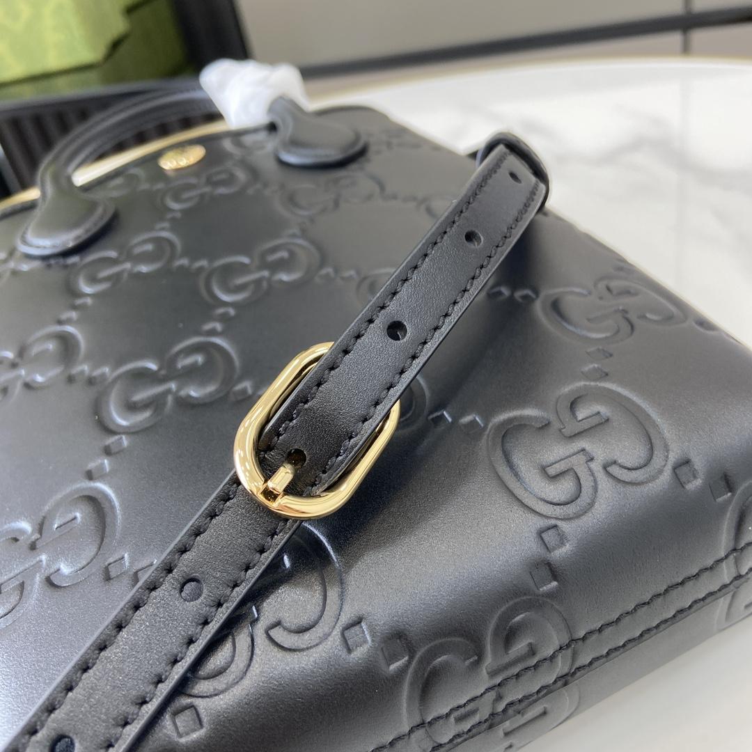Gucci GG Super Mini Bag With Strap - FashionPlug