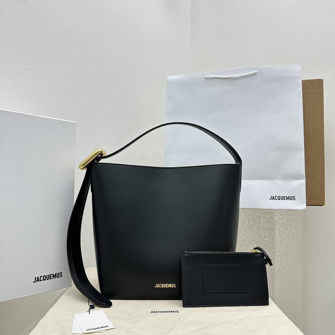 Jacquemus Le Regalo Leather Bucket Bag (30x33x14cm) - FashionPlug