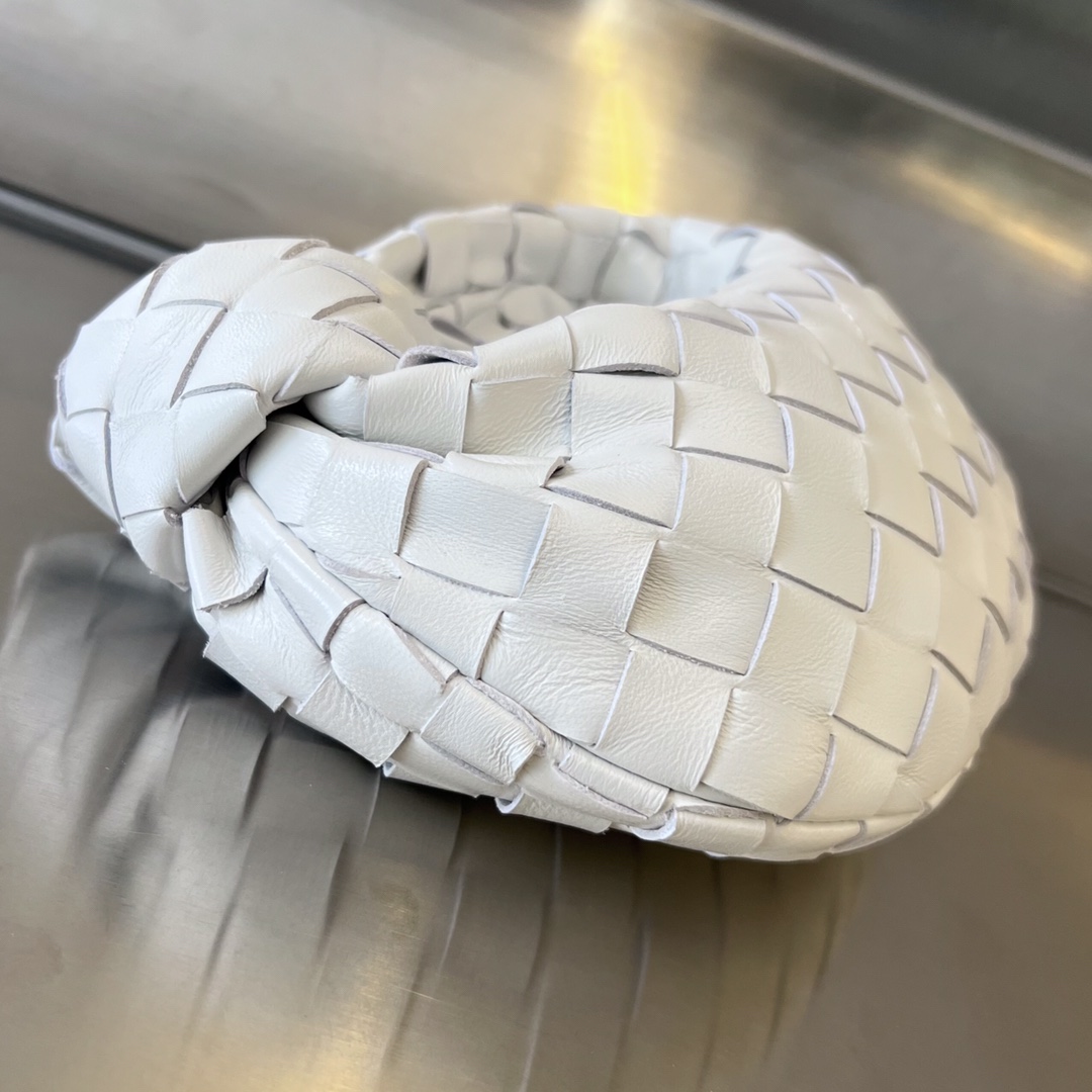 Bottega Veneta Candy Jodie  (16*17*6.5cm) - FashionPlug