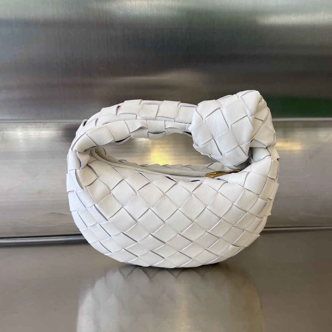 Bottega Veneta Candy Jodie  (16*17*6.5cm) - FashionPlug
