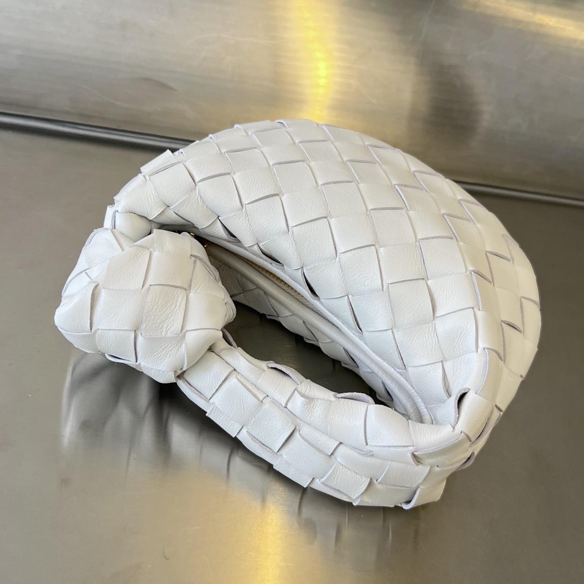 Bottega Veneta Candy Jodie  (16*17*6.5cm) - FashionPlug