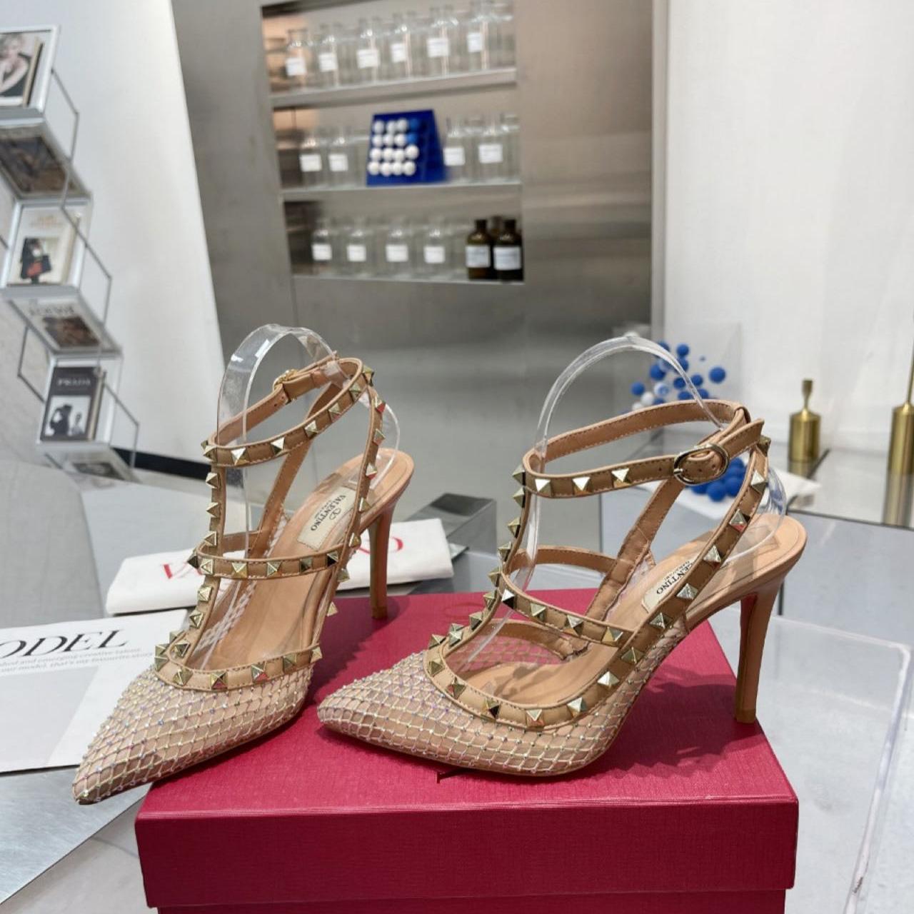 Valenti Rockstud Pumps Women Mesh With Crystals And Straps Apricot - FashionPlug