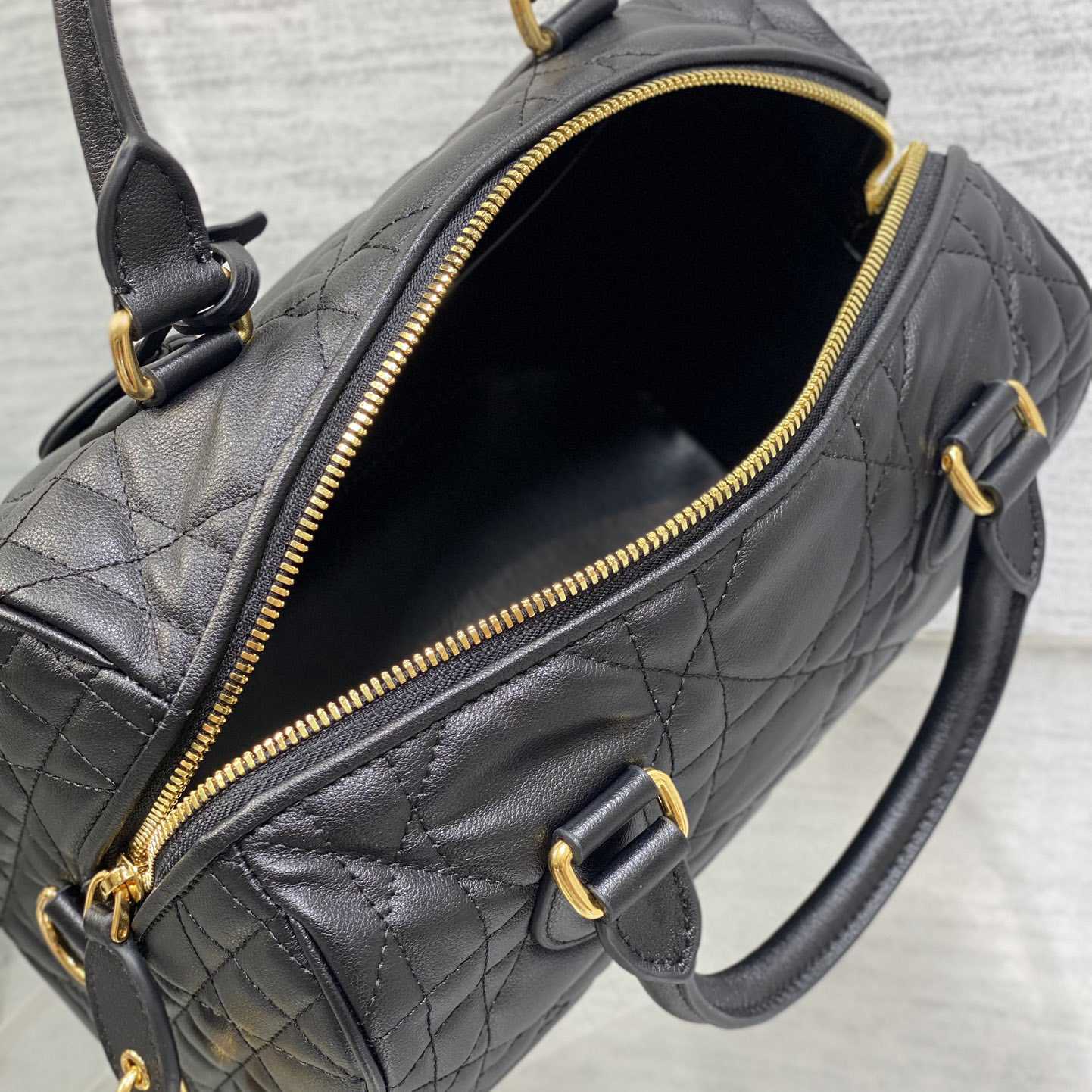 Dior Groove 25 Bag - FashionPlug