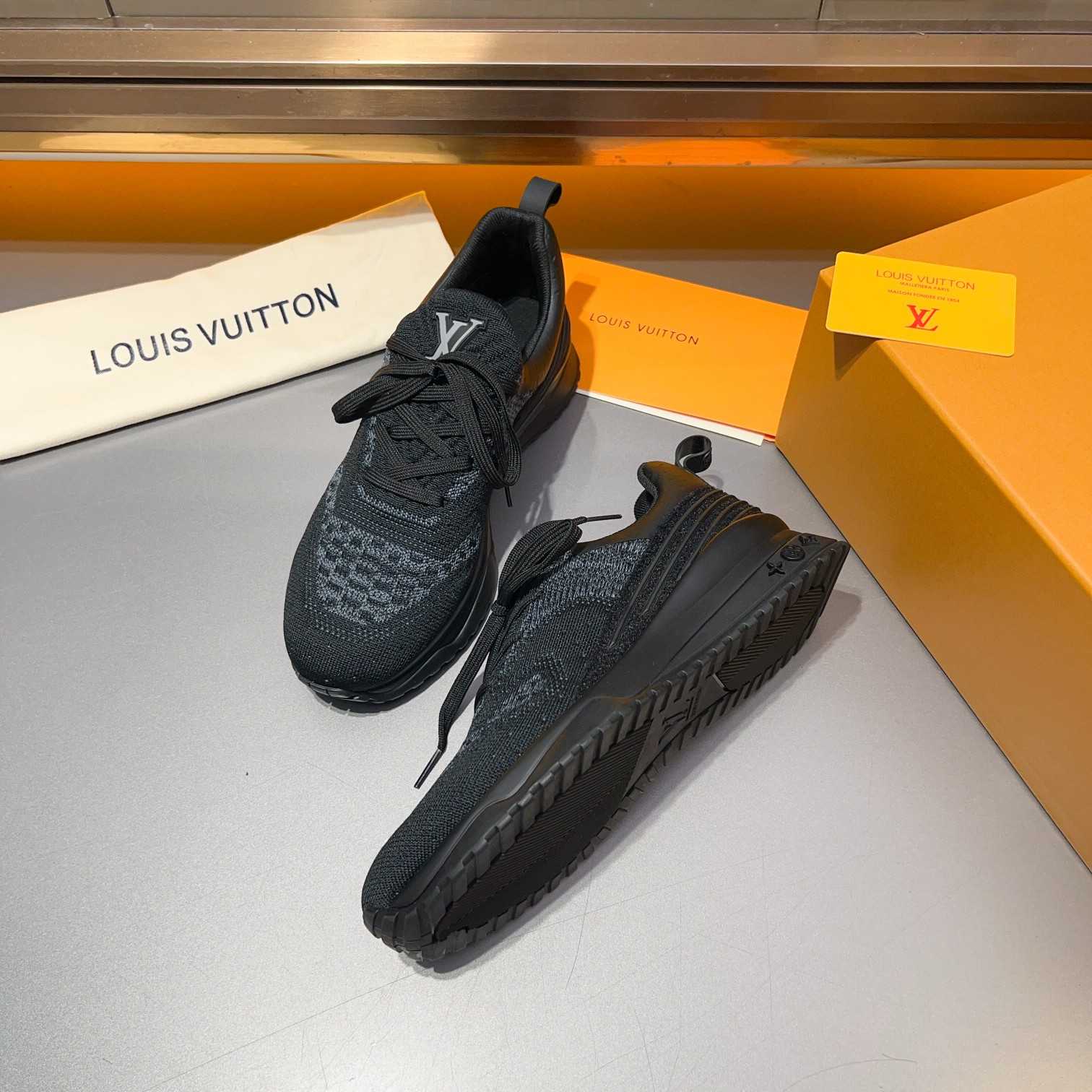 Louis Vuitton VNR Sneaker   - FashionPlug