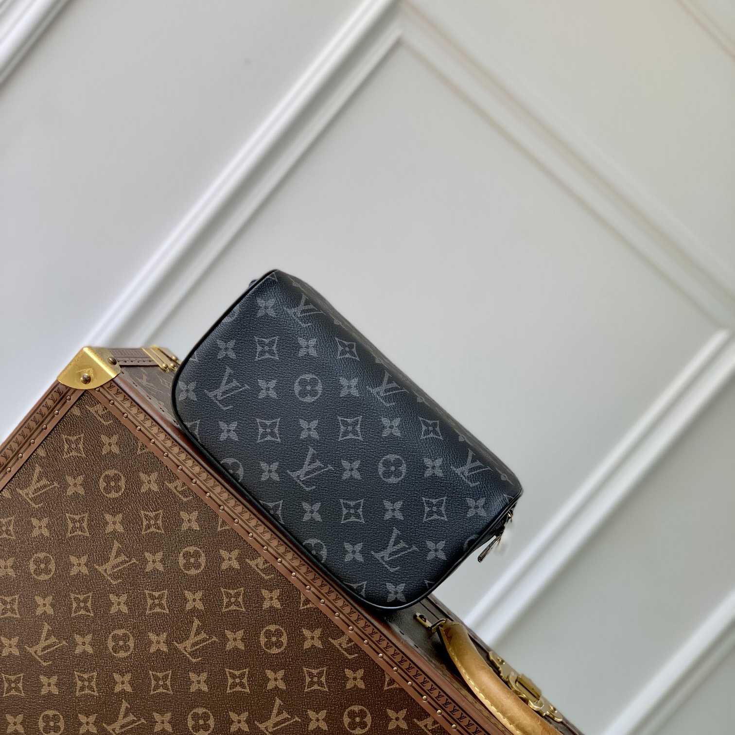 Louis Vuitton Toiletry Bag   M11508 - FashionPlug
