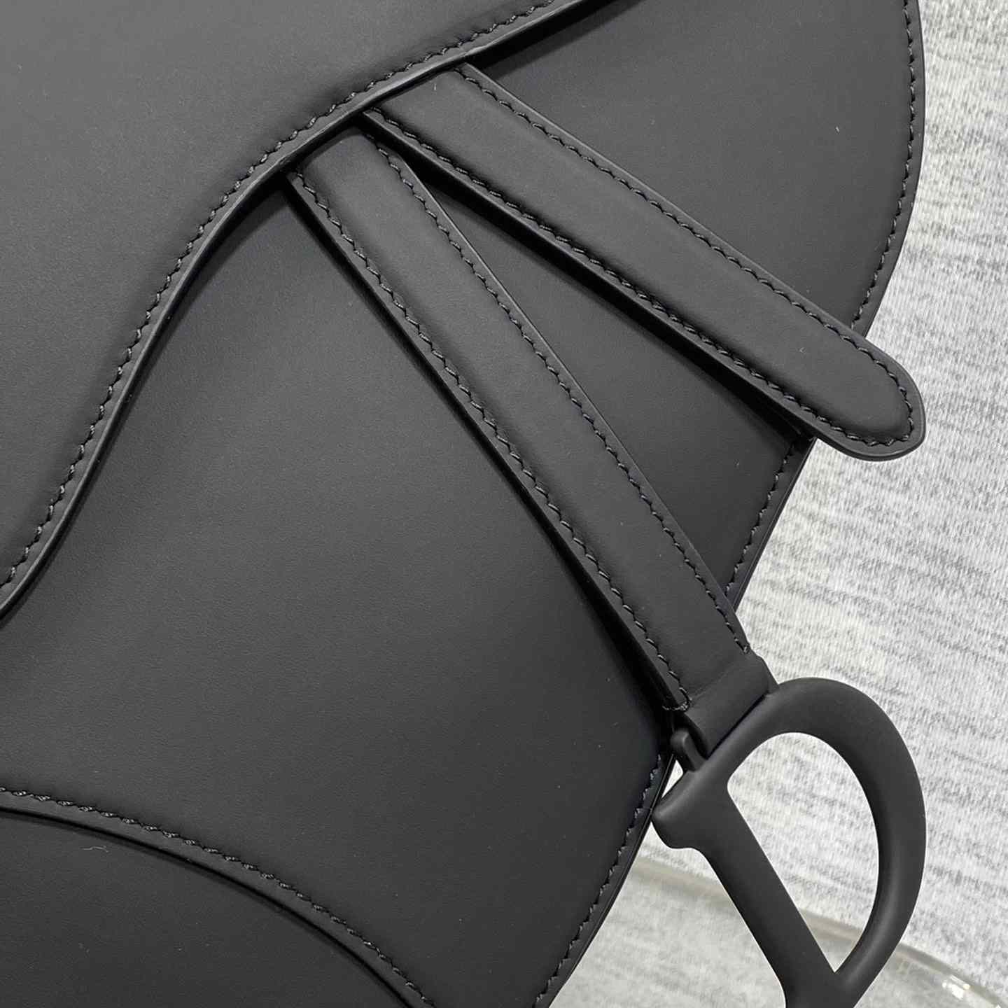 Dior Saddle Bag (24×6×18cm) - FashionPlug