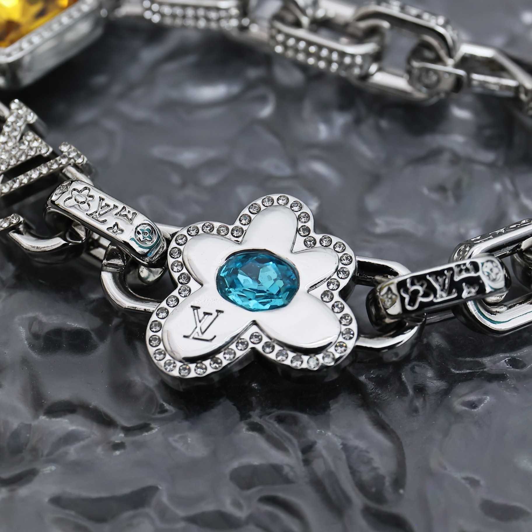 Louis Vuitton Paradise Stone Bracelet   M1594M - FashionPlug