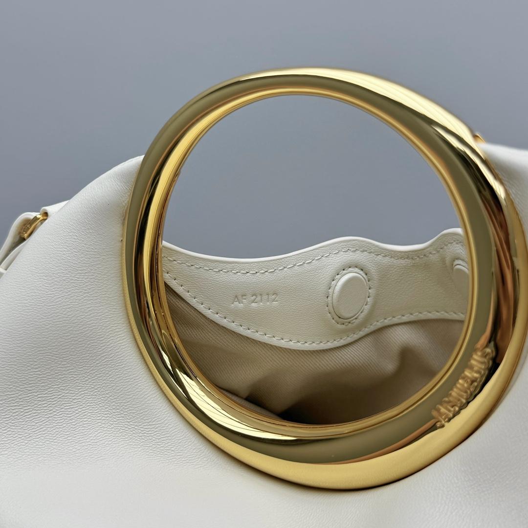 Jacquemus Le Calino Ring Handbag - FashionPlug