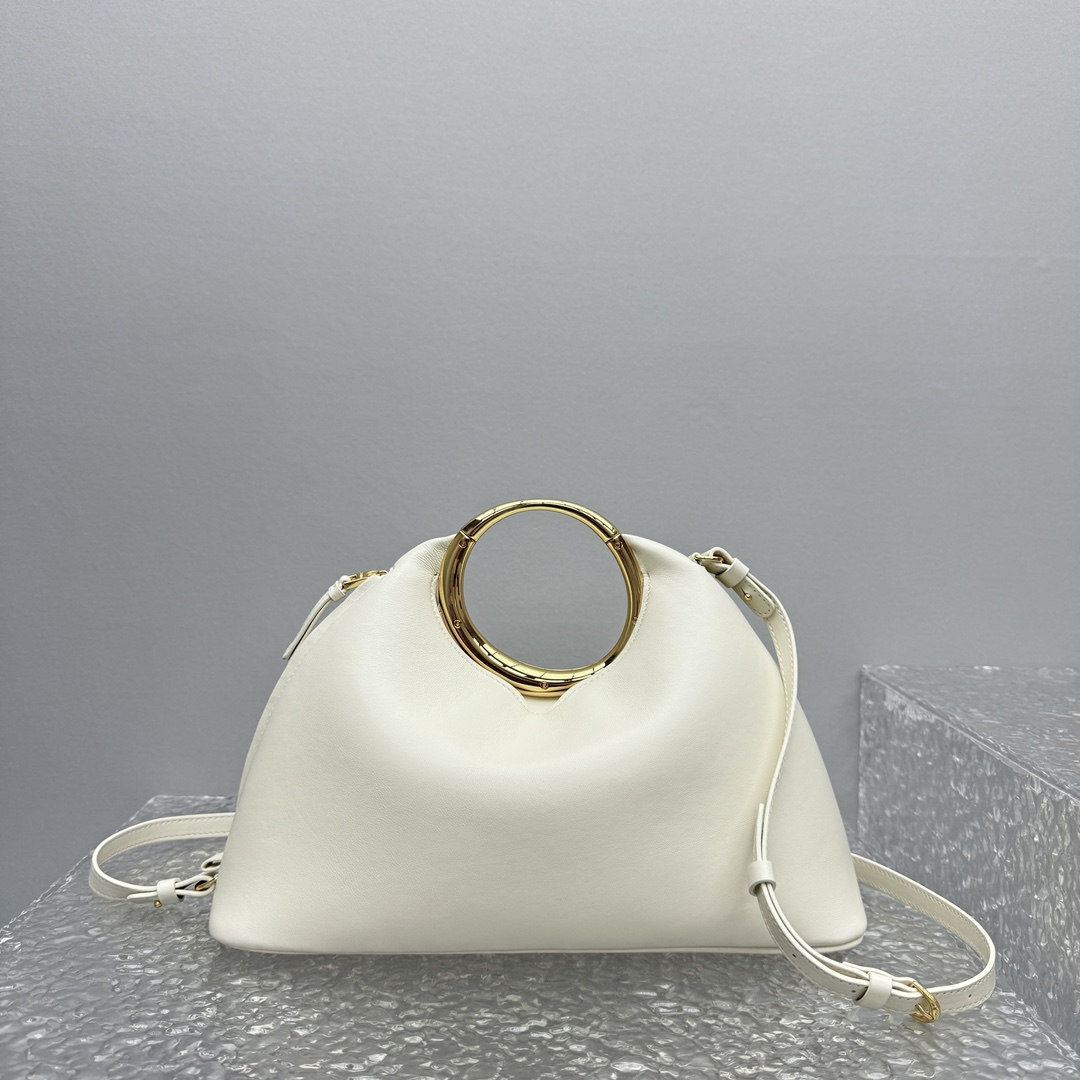 Jacquemus Le Calino Ring Handbag - FashionPlug
