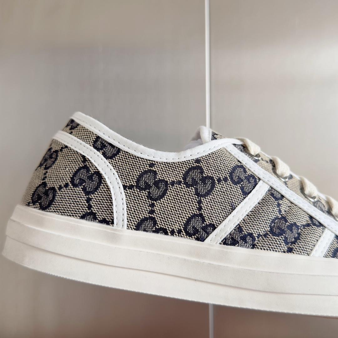 Gucci GG Sneaker  - FashionPlug