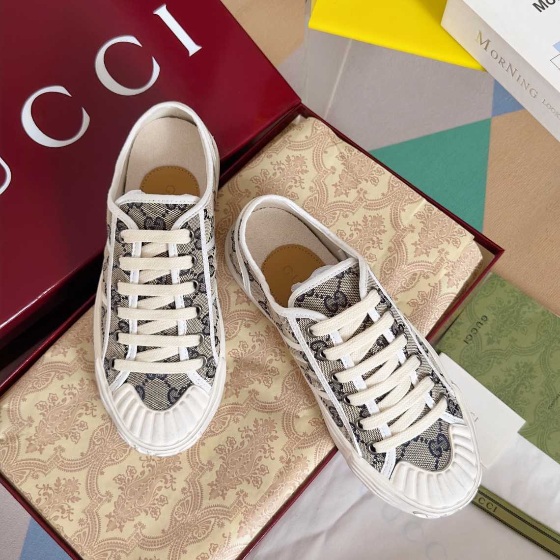 Gucci GG Sneaker  - FashionPlug