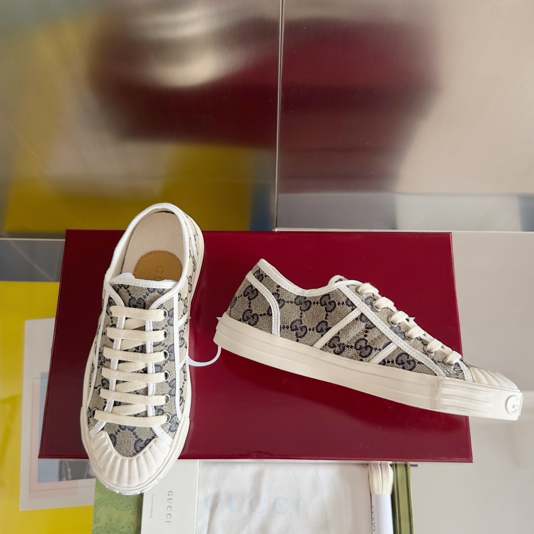Gucci GG Sneaker  - FashionPlug