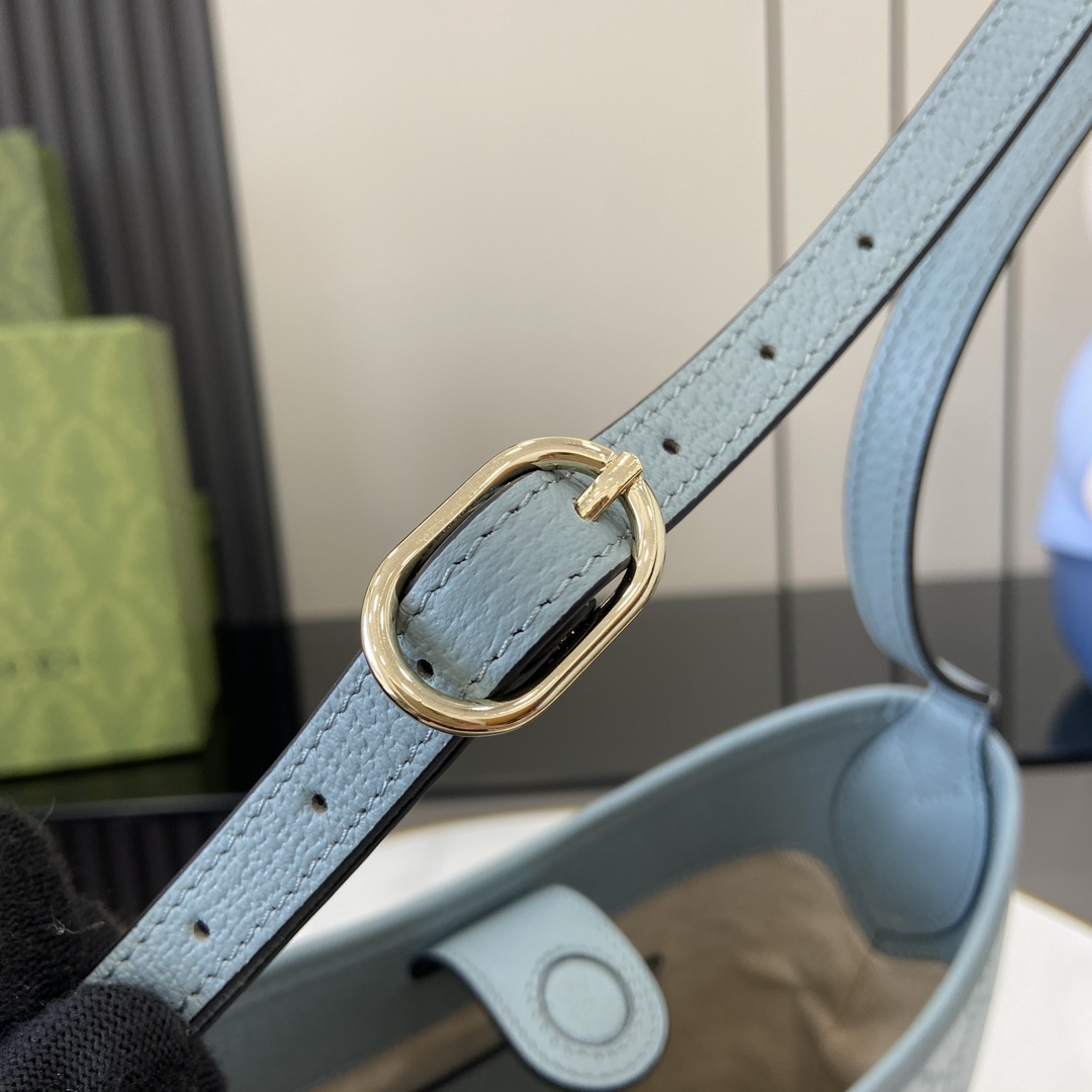 Gucci Ophidia GG Small Shoulder Bag - FashionPlug