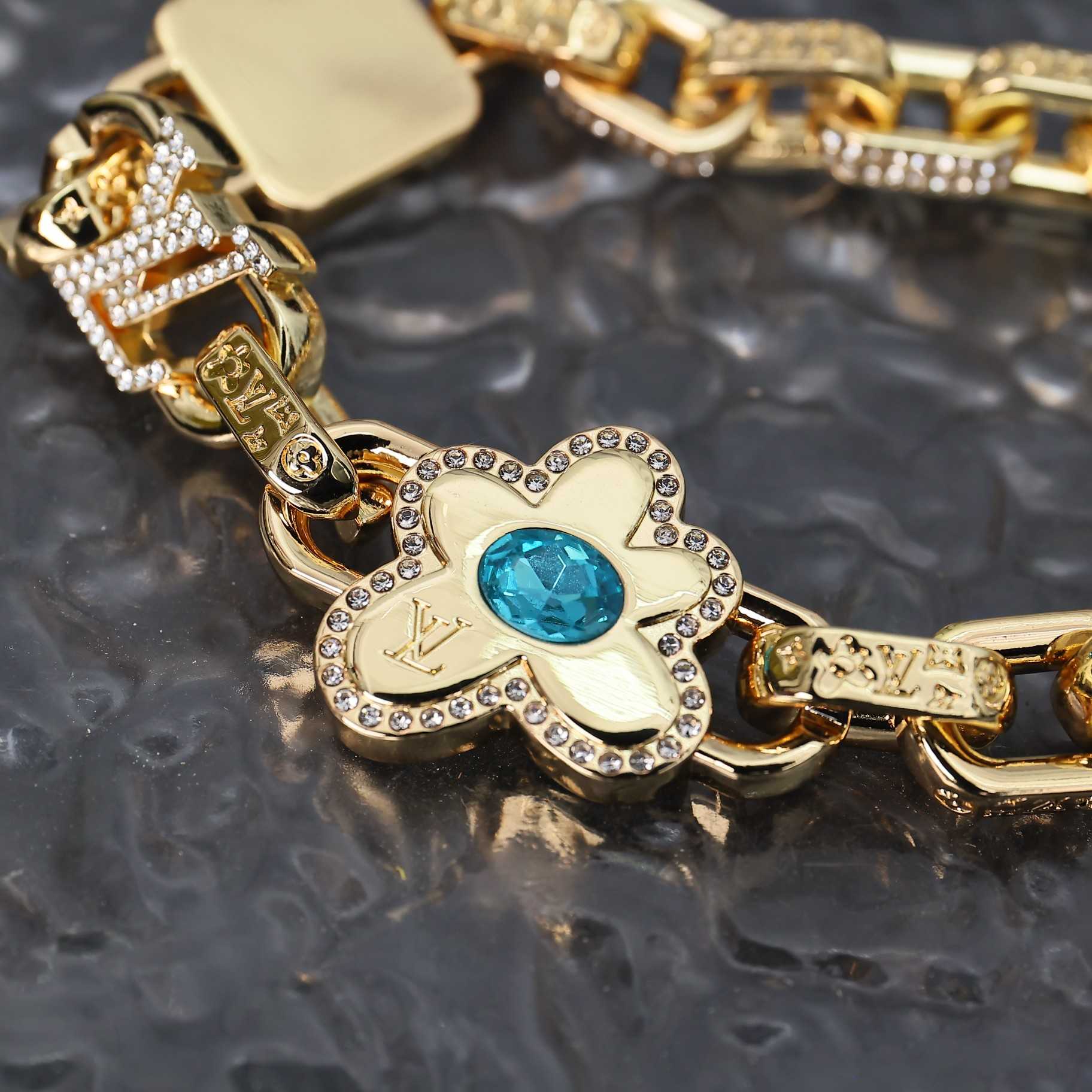 Louis Vuitton Paradise Stone Bracelet   M1594M - FashionPlug