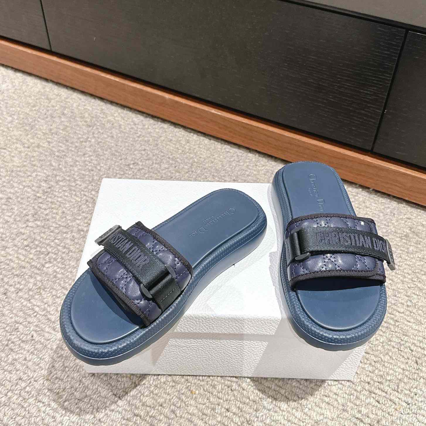 Dior Dioriviera Dio(r)evolution Slide - FashionPlug