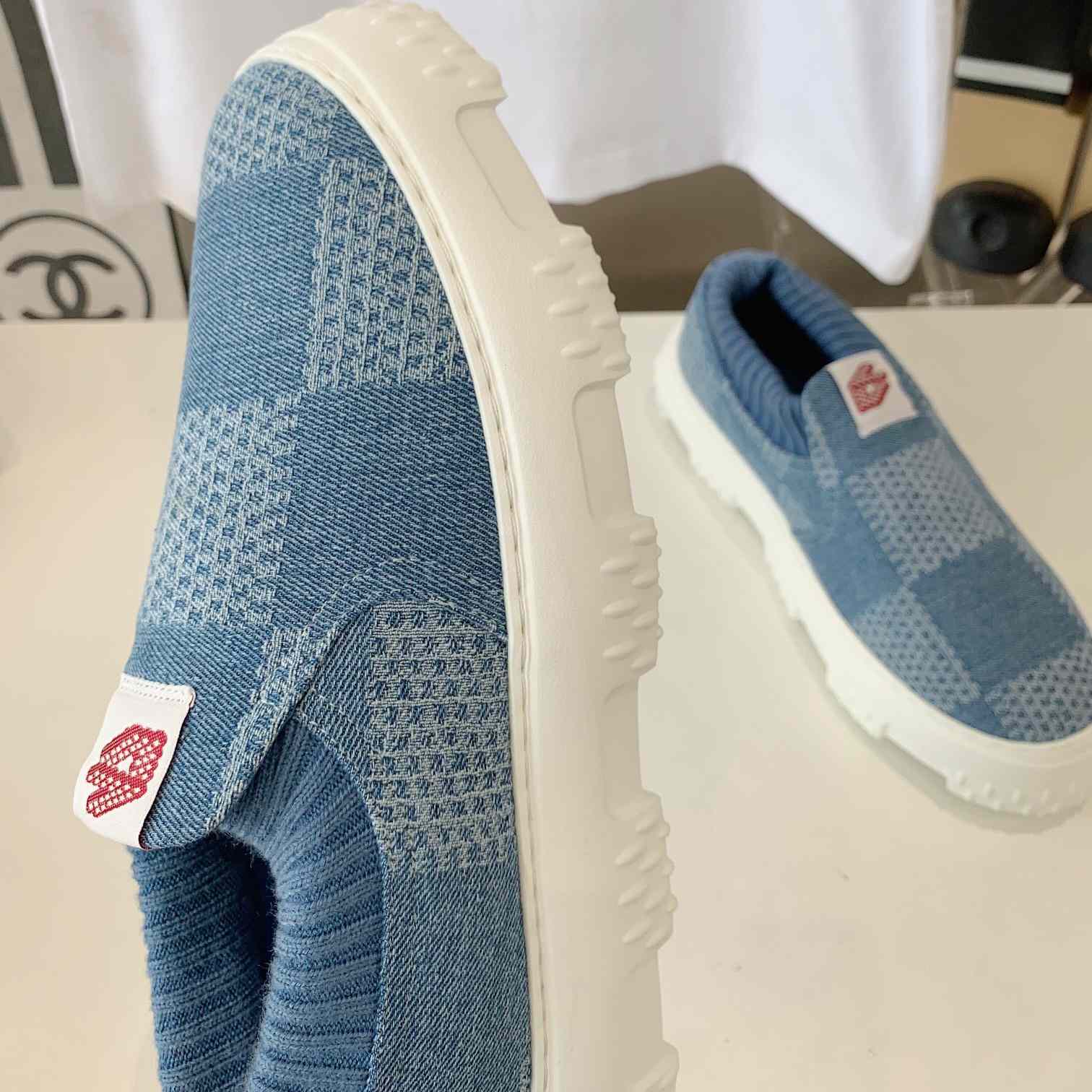 Louis Vuitton LV Space Lander Slip On     1ACVQ4 - FashionPlug