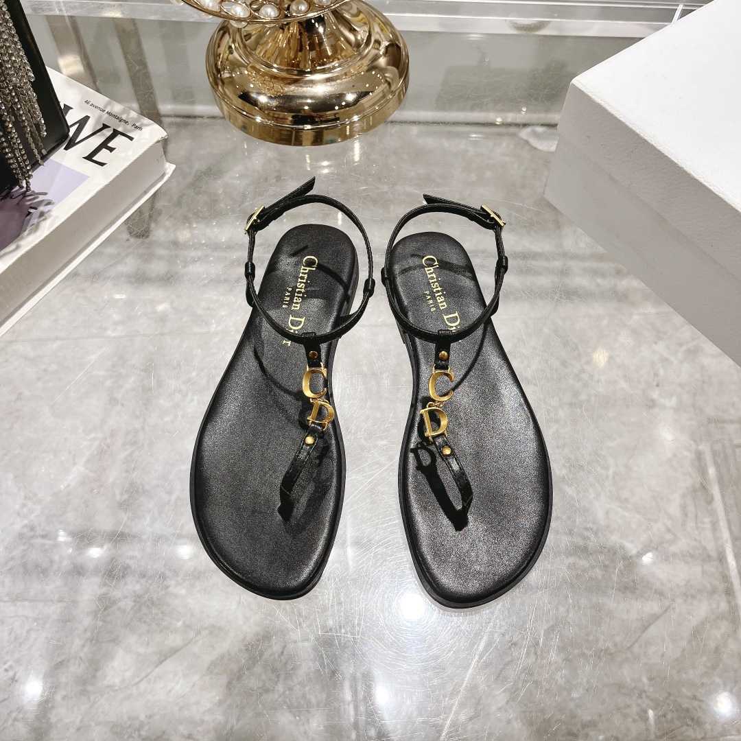 Dior Dioriviera C'est Dior Thong Sandal - FashionPlug