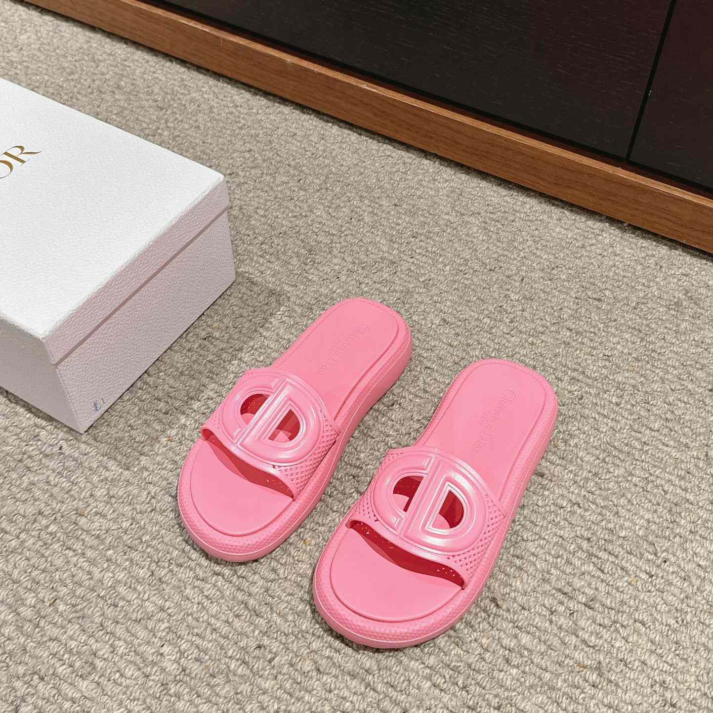 Dior Dioriviera D-Club Slide - FashionPlug