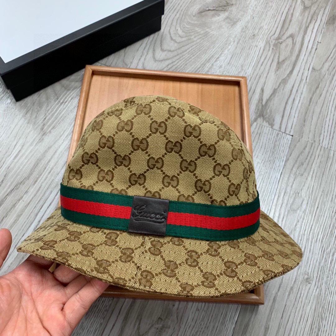 Gucci GG Bucket Hat - FashionPlug