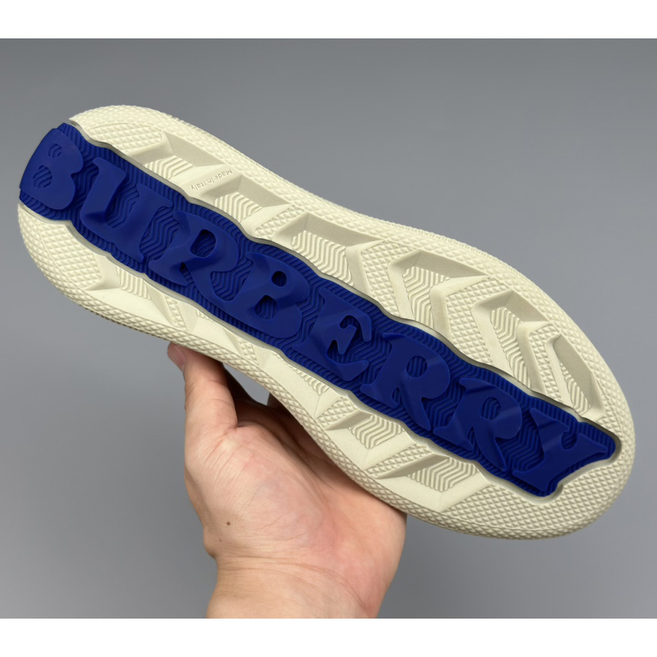 Burberry Check Terrace Sneakers - FashionPlug