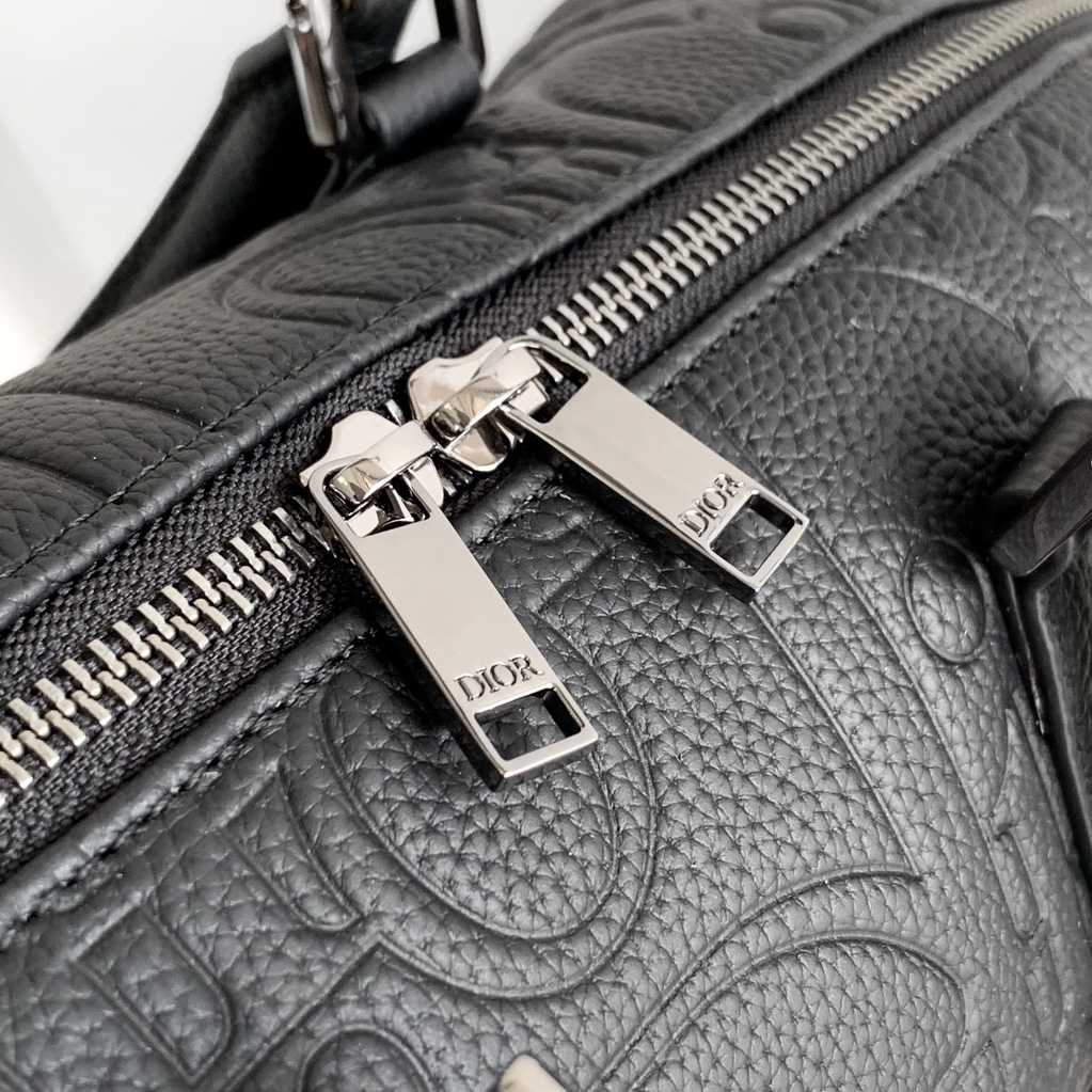 Dior Weekender 25 - FashionPlug