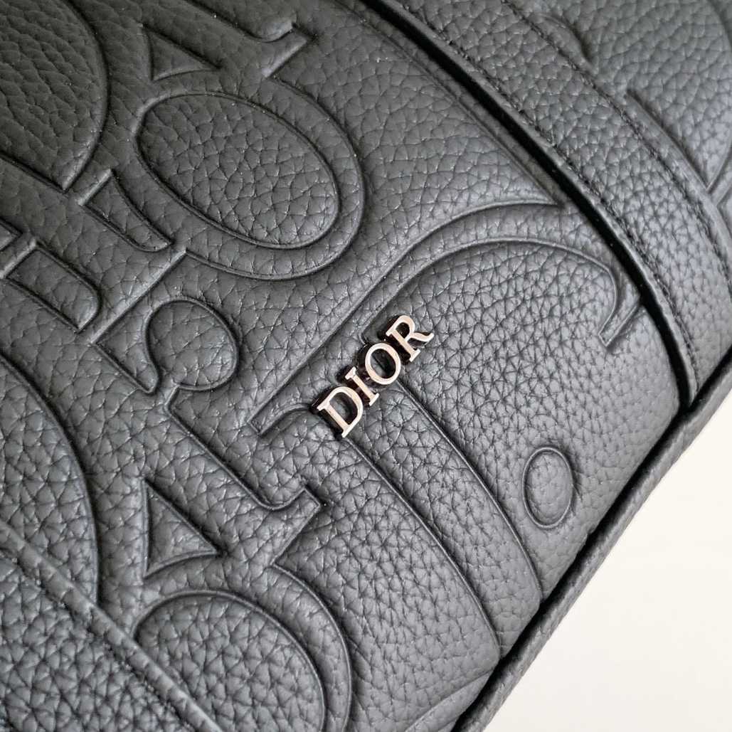 Dior Weekender 25 - FashionPlug