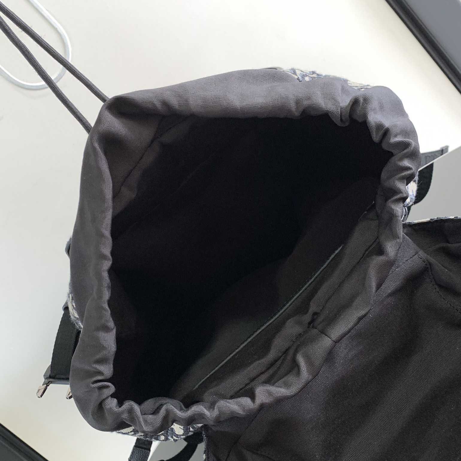 Dior 8 Backpack With Flap - FashionPlug